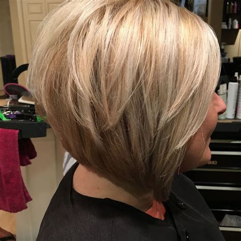 bob with layered back